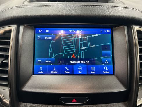 Used 2022 Ford Ranger Lariat w/ Tremor Off-Road Package image 2