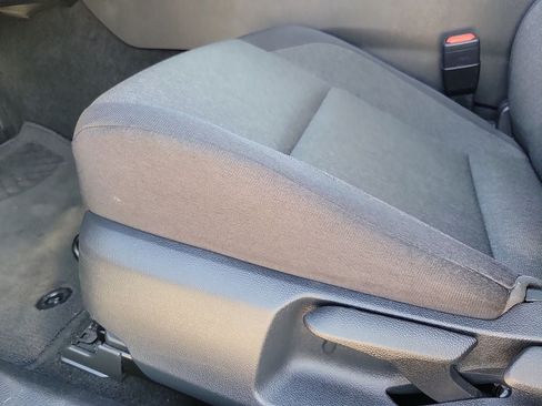 Used 2025 Toyota Camry LE FWD image 12
