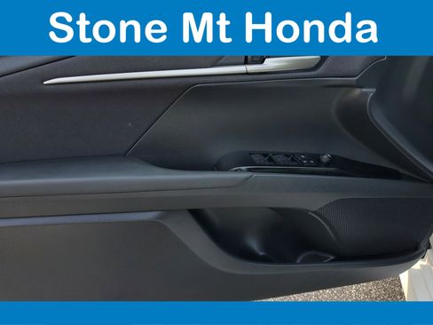 Used 2025 Toyota Camry LE FWD image 18