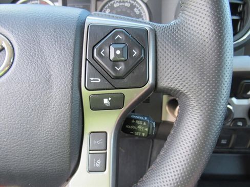 Used 2023 Toyota Tacoma SR5 w/ Technology Package AWD/4WD image 22
