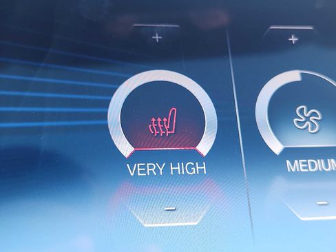 Certified 2024 BMW 430i xDrive Convertible w/ M Sport Package image 25