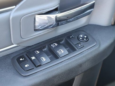 Used 2024 RAM 1500 Classic SLT image 16