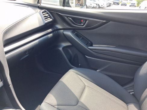 Used 2021 Subaru Crosstrek 2.0i AWD/4WD image 21