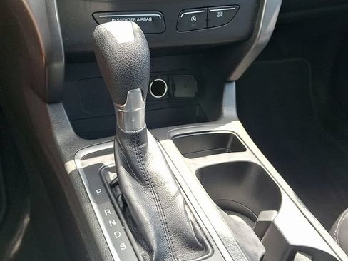 Used 2017 Ford Escape SE FWD image 10