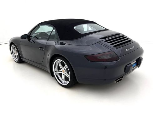 Used 2006 Porsche 911 Carrera RWD image 9