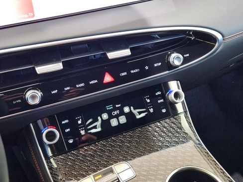 New 2026 Genesis GV70 3.5T Sport Prestige AWD/4WD image 13