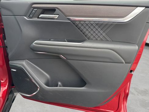 Used 2024 GMC Acadia Denali w/ LPO, Floor Liner Package image 9