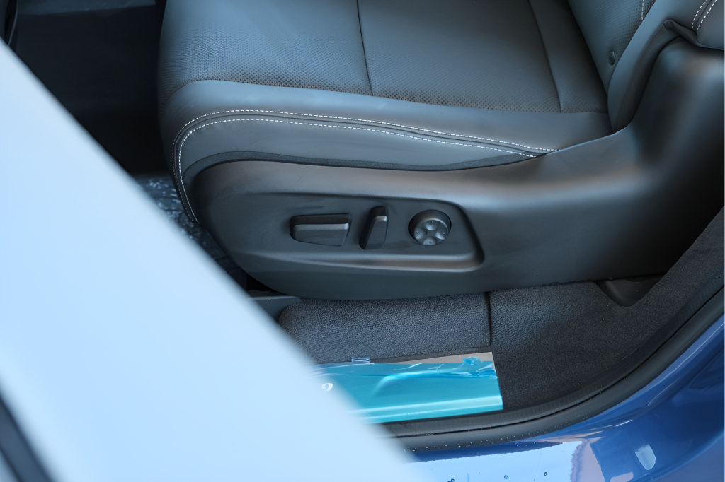 New 2024 VinFast VF 9 Plus AWD/4WD image 11