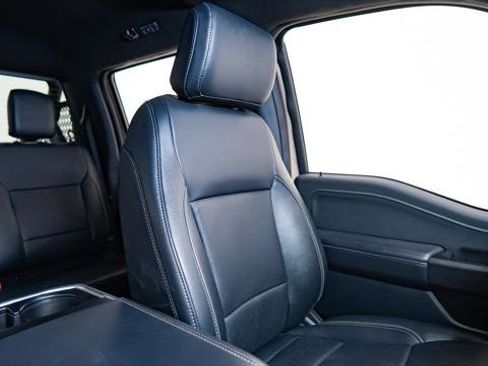Used 2025 Ford F150 Lariat AWD/4WD image 29