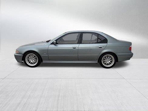 Used 2003 BMW 530i 530i image 4