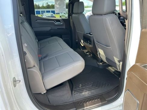 Used 2023 Chevrolet Silverado 1500 RST AWD/4WD image 11