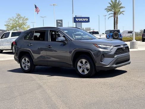 Used 2025 Toyota RAV4 XLE FWD image 4