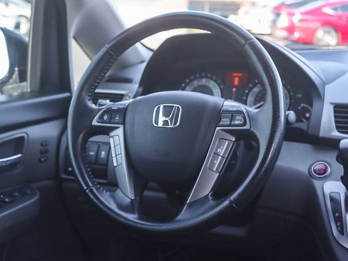 Used 2016 Honda Odyssey Touring image 14