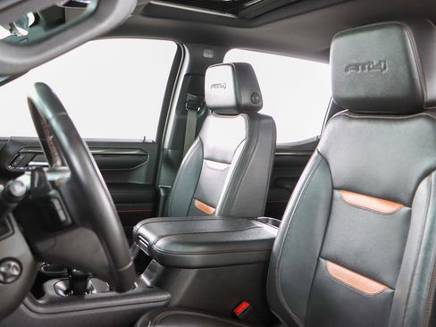 Used 2023 GMC Sierra 1500 AT4 w/ Technology Package image 27