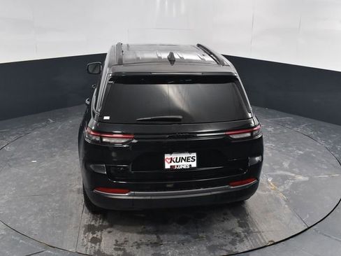 New 2026 Jeep Grand Cherokee Limited AWD/4WD image 43