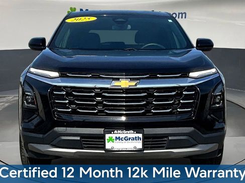 Used 2025 Chevrolet Equinox LT AWD/4WD image 2