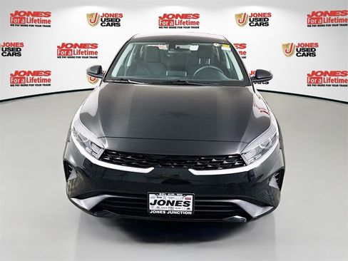 Used 2023 Kia Forte LXS image 10