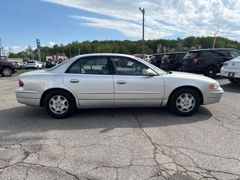 Used 2003 Buick Regal LS w/ LS Luxury Package image 5