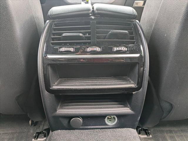 Used 2019 BMW 530e w/ Convenience Package RWD image 18