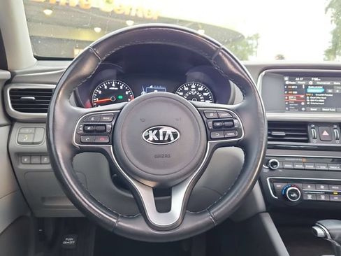 Used 2018 Kia Optima EX w/ Premium Package FWD image 12