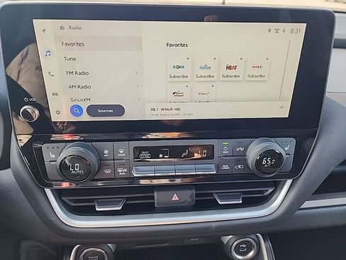 Used 2025 Toyota Grand Highlander AWD image 15