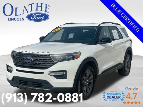 Certified 2022 Ford Explorer XLT w/ Equipment Group 202A AWD/4WD image 1