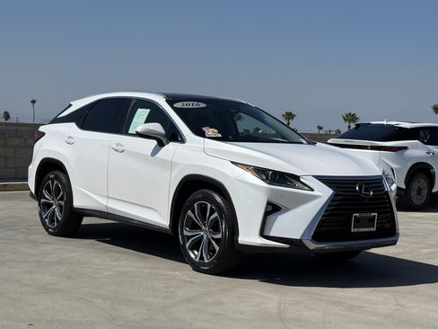 Used 2016 Lexus RX 350 AWD w/ Premium Package image 2