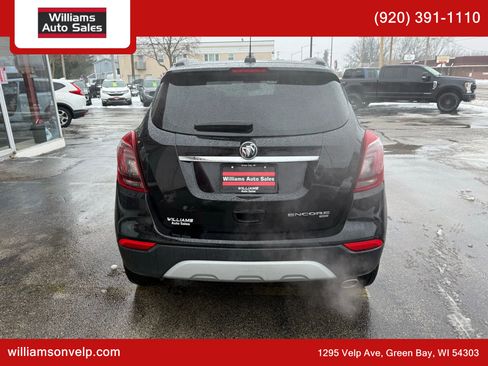 Used 2022 Buick Encore Preferred w/ Safety Package image 4