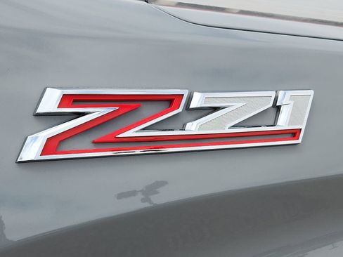 Used 2024 Chevrolet Silverado 1500 RST w/ Texas Edition Plus AWD/4WD image 9