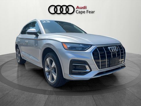 Used 2023 Audi Q5 2.0T Premium Plus w/ Premium Plus Package AWD/4WD image 7