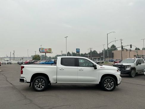 Used 2021 Chevrolet Silverado 1500 RST AWD/4WD image 2