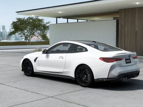 New 2027 BMW M4 Coupe RWD image 2