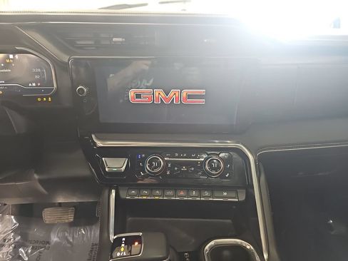 Used 2023 GMC Sierra 1500 Denali Ultimate AWD/4WD image 23
