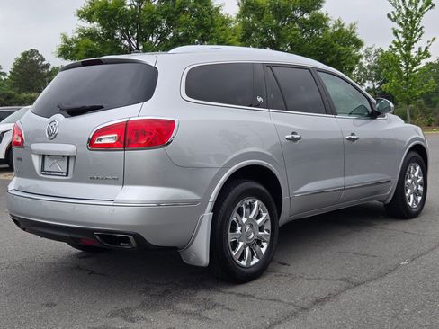 Used 2015 Buick Enclave Leather FWD image 7