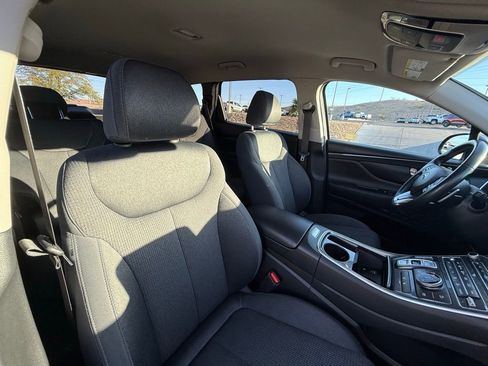 Used 2023 Hyundai Santa Fe SEL image 14