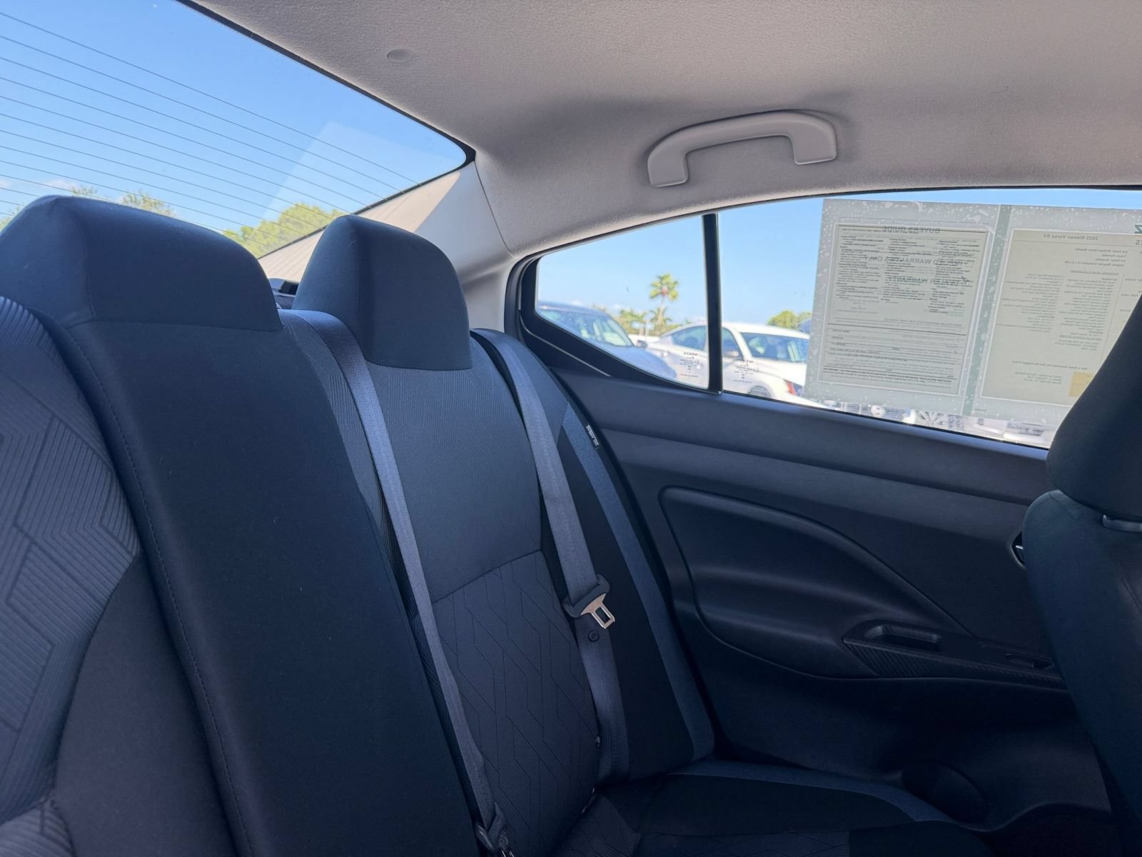 Used 2025 Nissan Versa SV FWD image 31