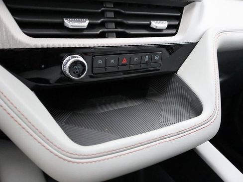 New 2026 Ford Explorer Active w/ Active Comfort Package image 39