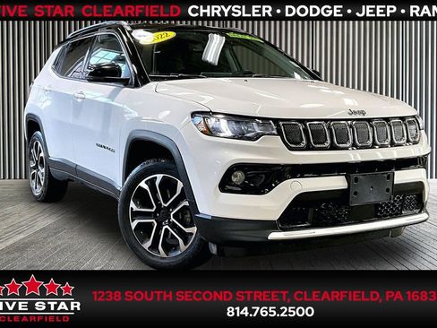 Used 2022 Jeep Compass Limited image 1