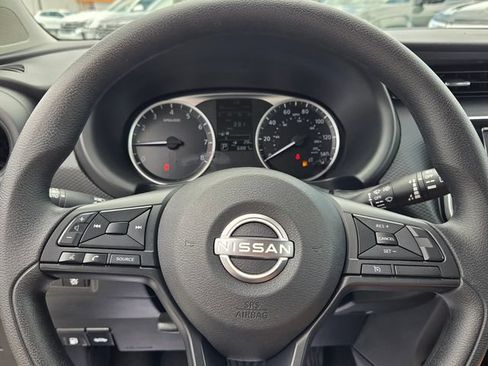 Used 2025 Nissan Kicks Play S FWD image 23