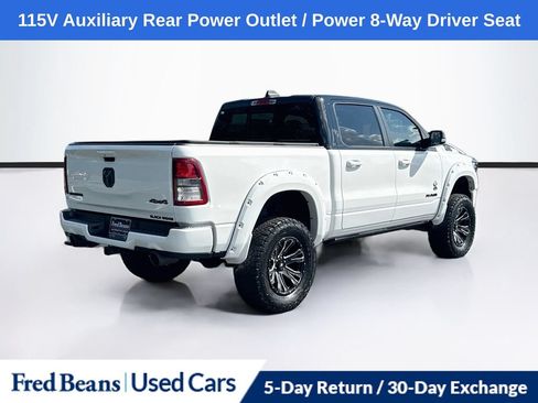 Used 2022 RAM 1500 Big Horn AWD/4WD image 9