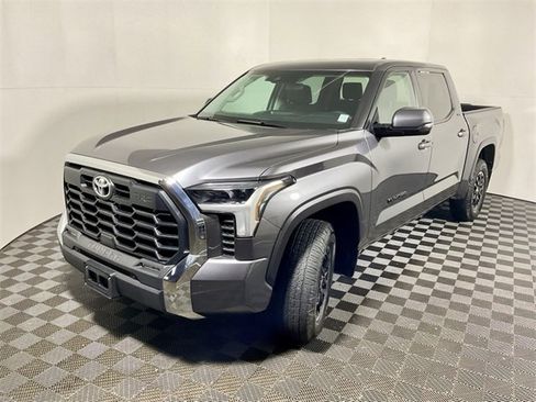 Used 2022 Toyota Tundra SR5 image 9
