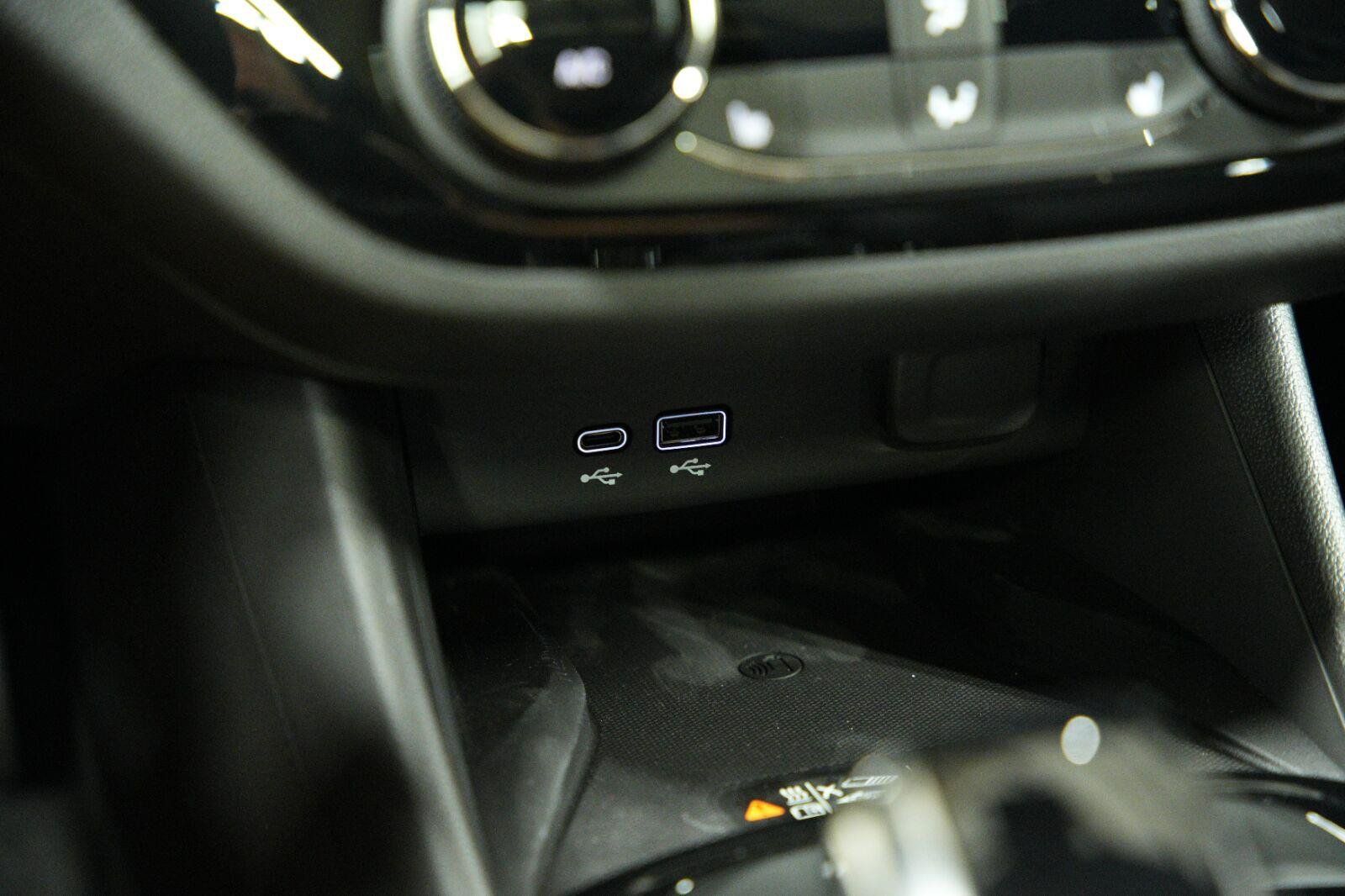 New 2026 Buick Envista Sport Touring w/ Convenience I Package FWD image 46