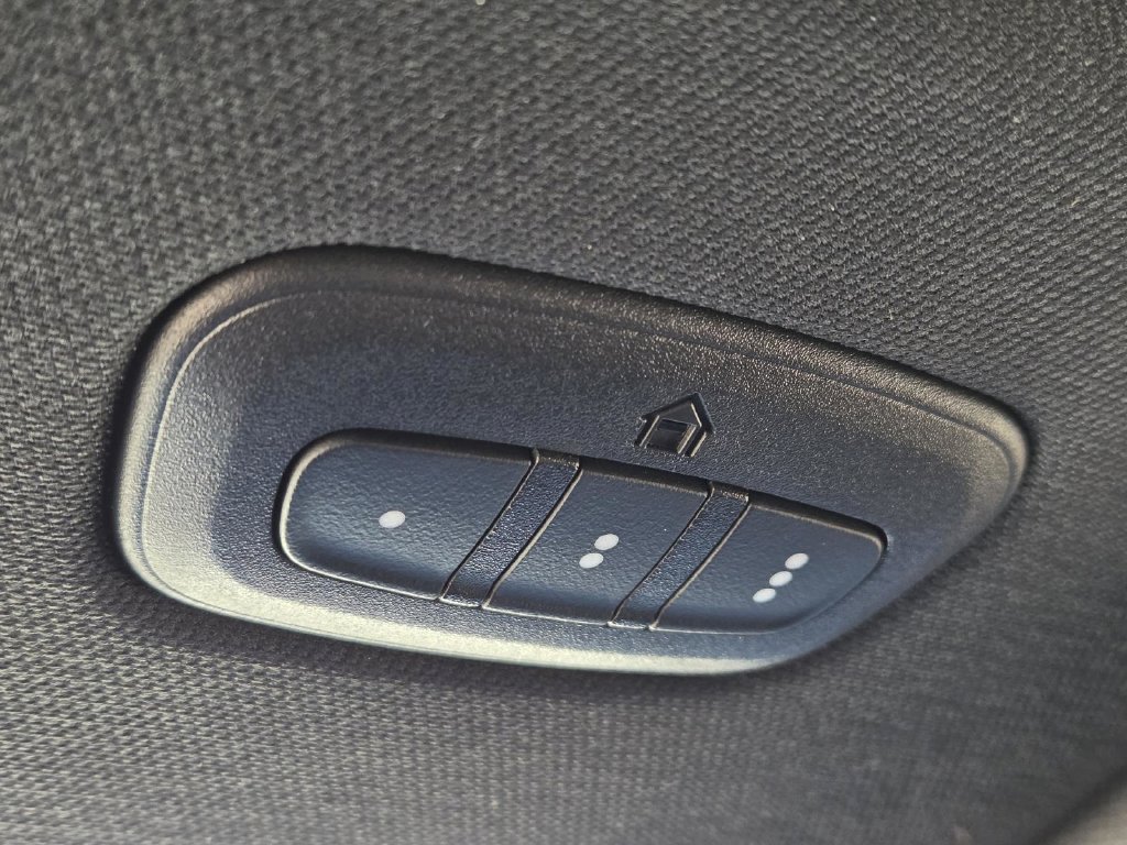 Used 2025 RAM 1500 RHO AWD/4WD image 23