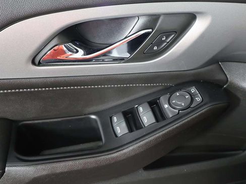 Used 2023 Chevrolet Traverse LT w/ LPO, Floor Liner Package AWD/4WD image 35