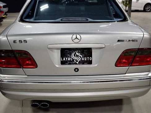 Used 2002 Mercedes-Benz E 55 AMG Sedan image 5