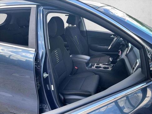 Used 2020 Kia Sportage LX w/ LX Popular Package FWD image 9