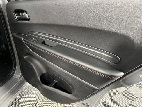 Used 2025 Dodge Durango GT w/ Blacktop Package image 33