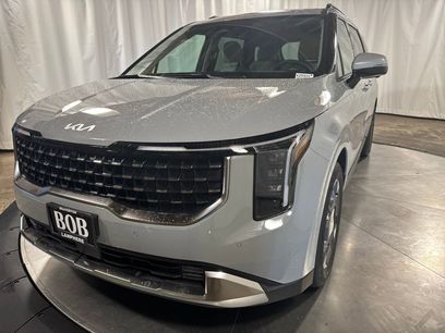 New 2026 Kia Carnival SX