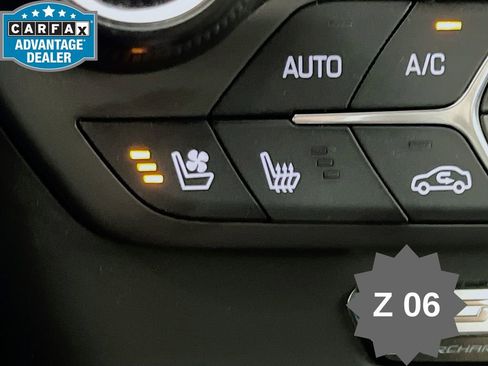 Used 2015 Chevrolet Corvette Z06 w/ Z07 Performance Package RWD image 21