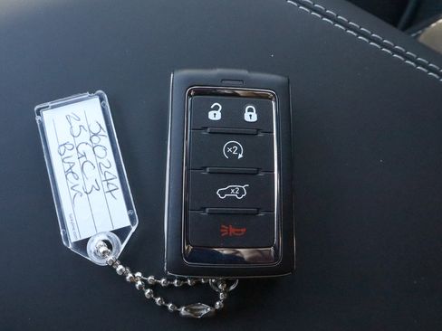 New 2025 Jeep Grand Cherokee L Overland w/ Advanced Protech Group III image 43